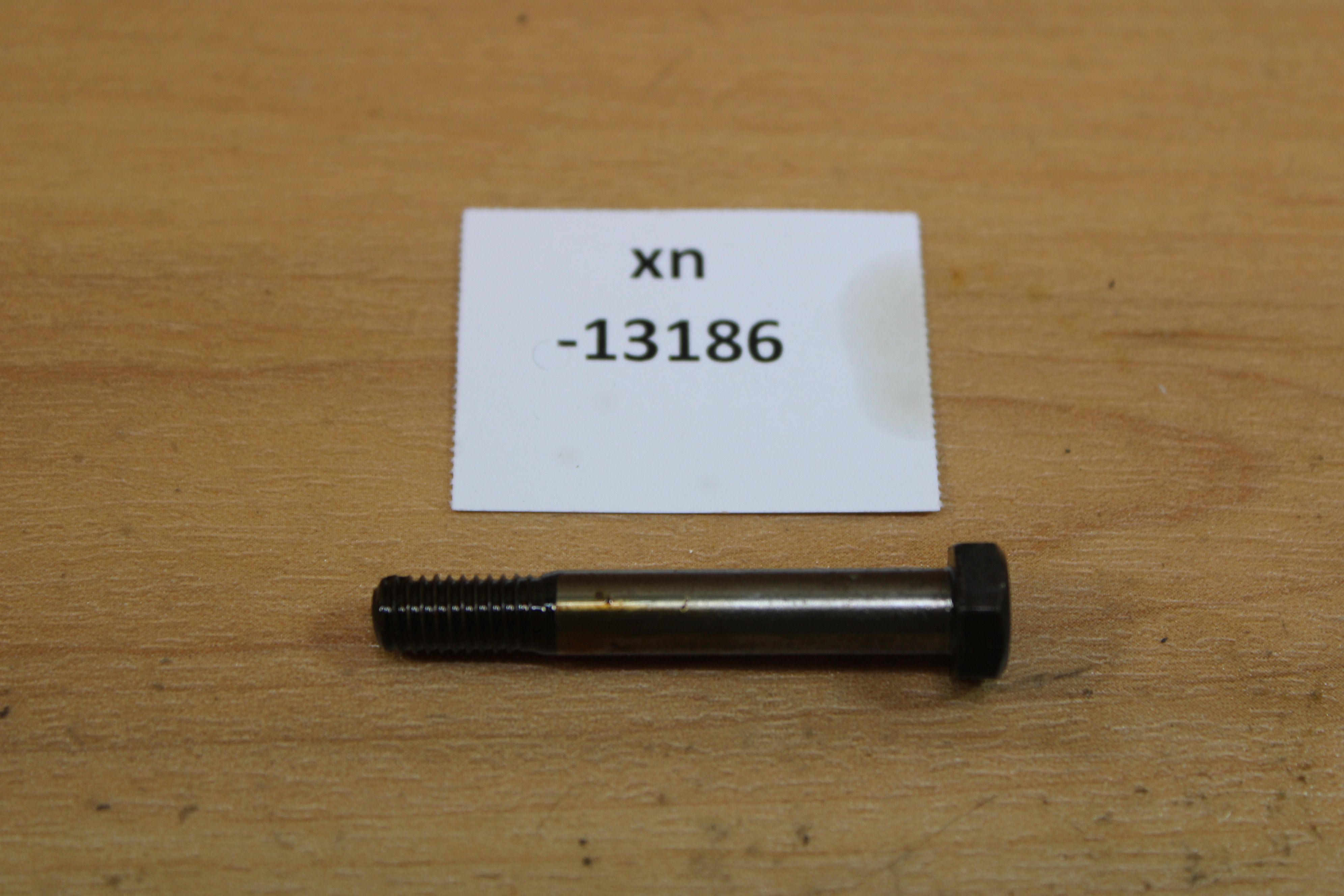 やこ Kawasaki 92001-1141 Bolt, Hex Head, 8x57 NOS NEU genuine xn13186