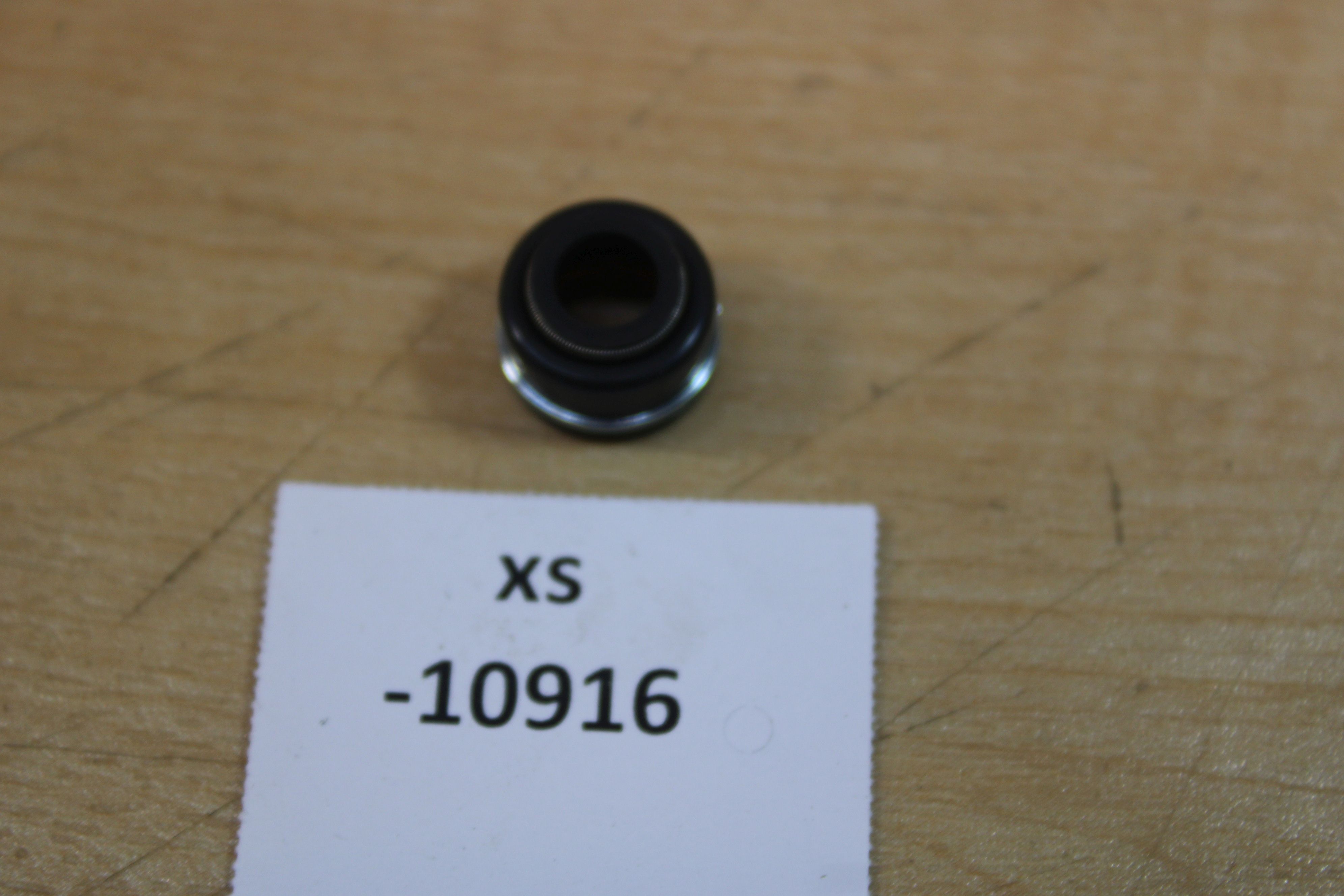 Kawasaki 92049-016 Oil Seal NOS NEU genuine xs10916 | eBay
