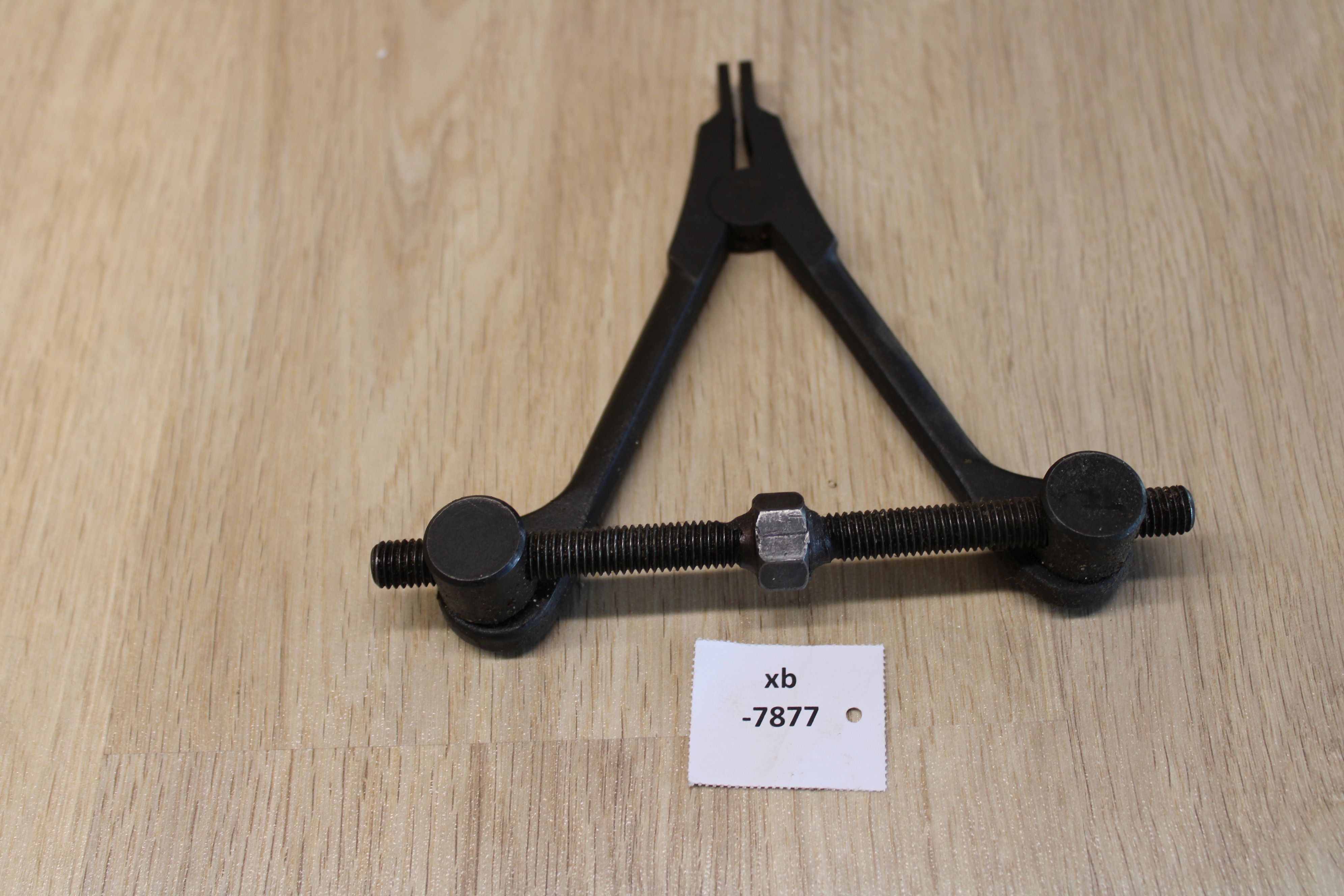Suzuki 09912-34510 Cylinder Dis Assembling Jig xb7877 | eBay