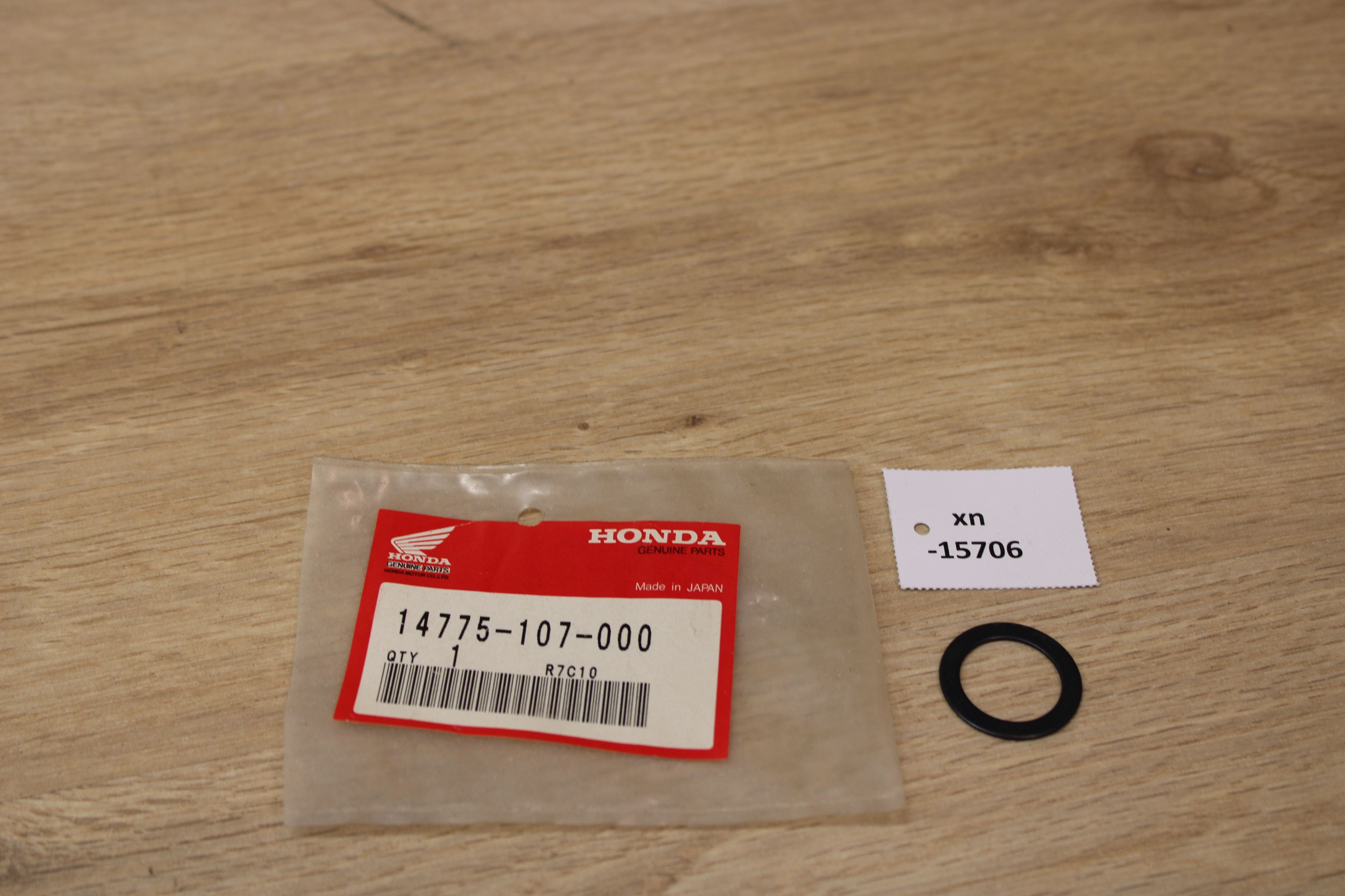 Honda 14775-107-000 Seat NOS NEU genuine xn15706 | eBay.de