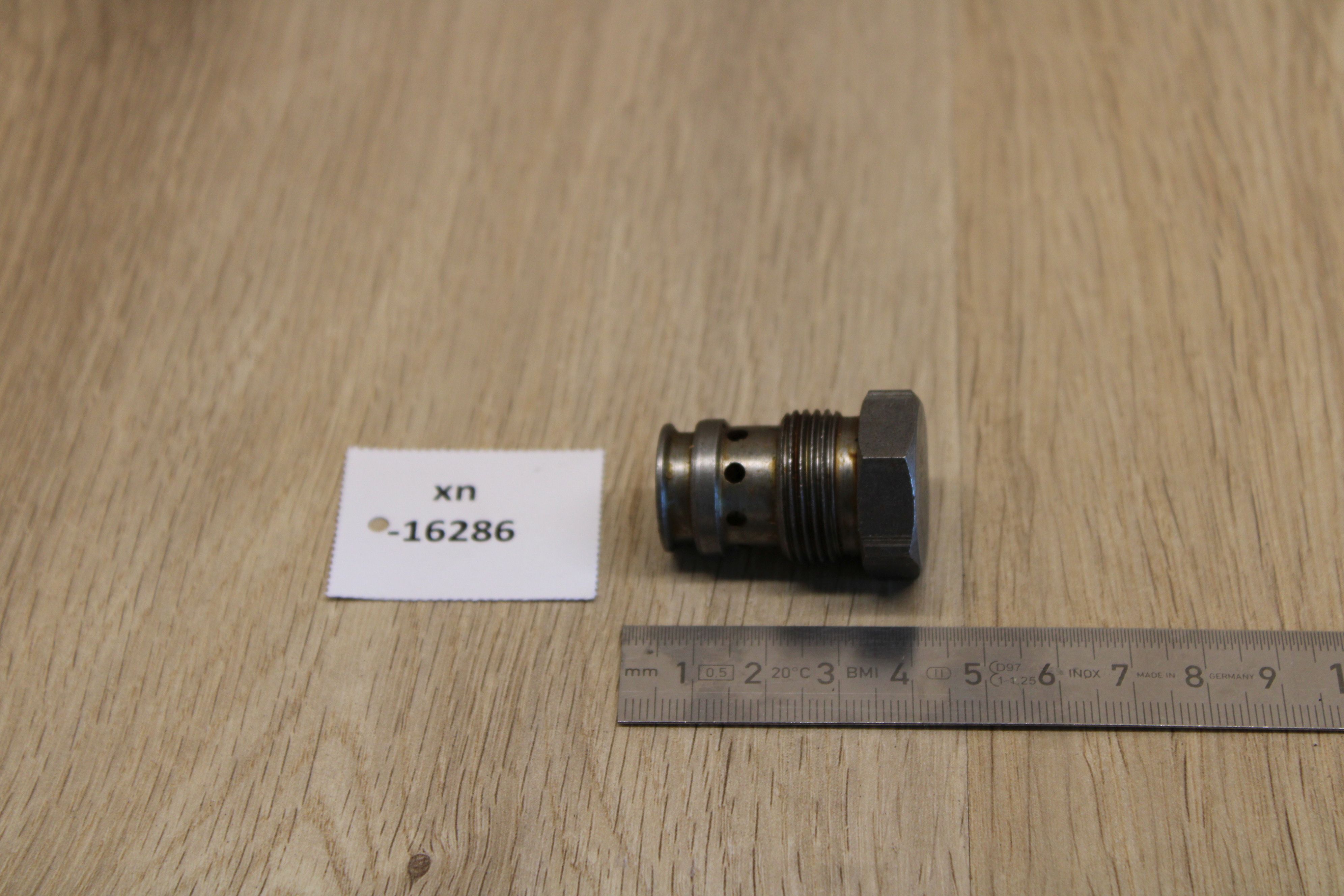 John Deere R110151 Plug NOS NEU genuine xn16286 | eBay