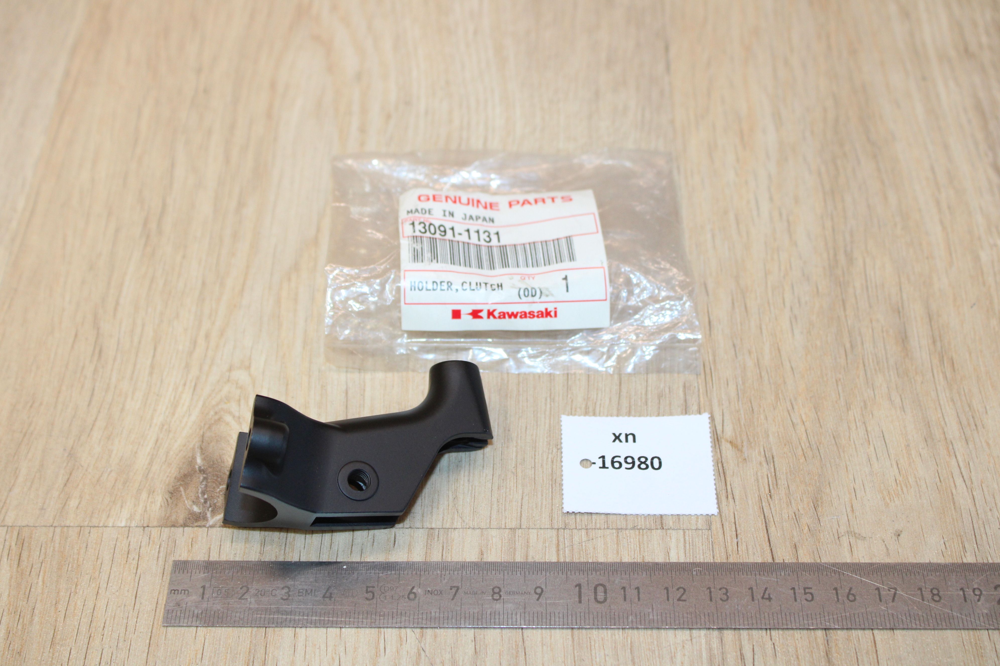 Kawasaki 13091-1131 Holder, Clutch Lever NOS NEU genuine xn16980