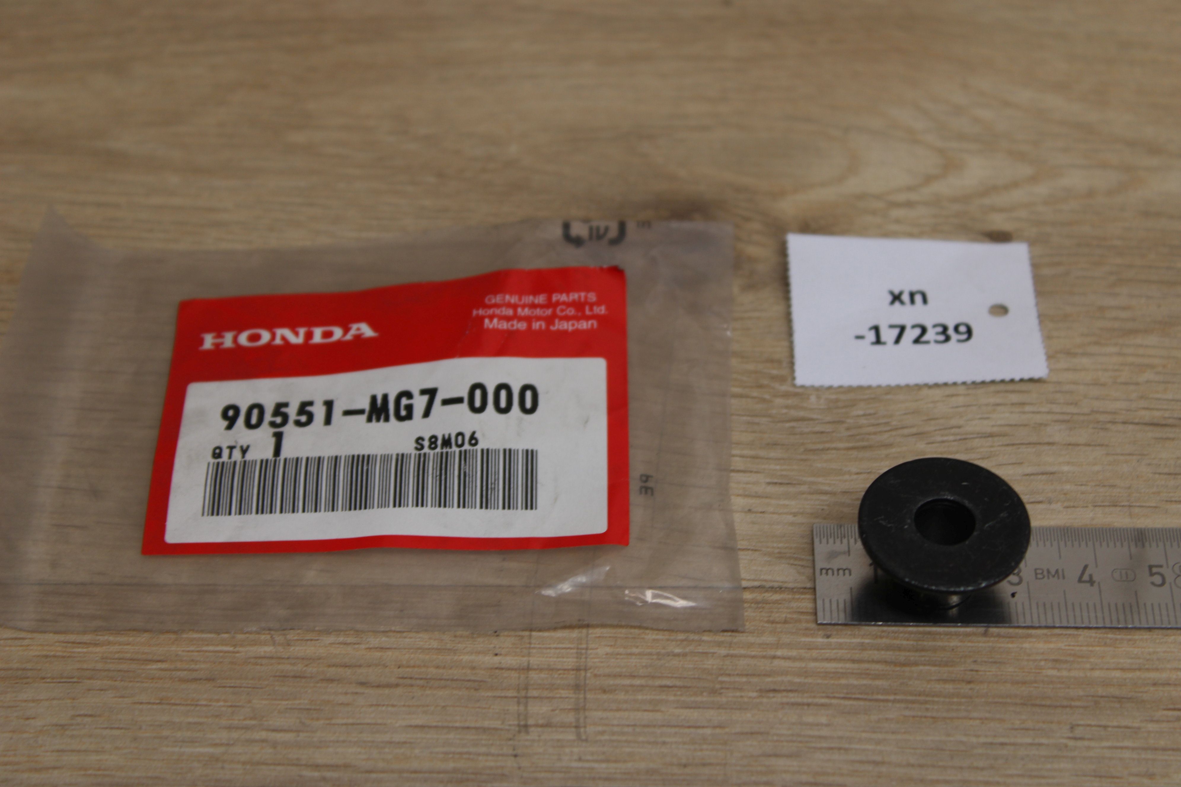 Honda 90551-MG7-000 Collar NOS NEU genuine xn17239 | eBay