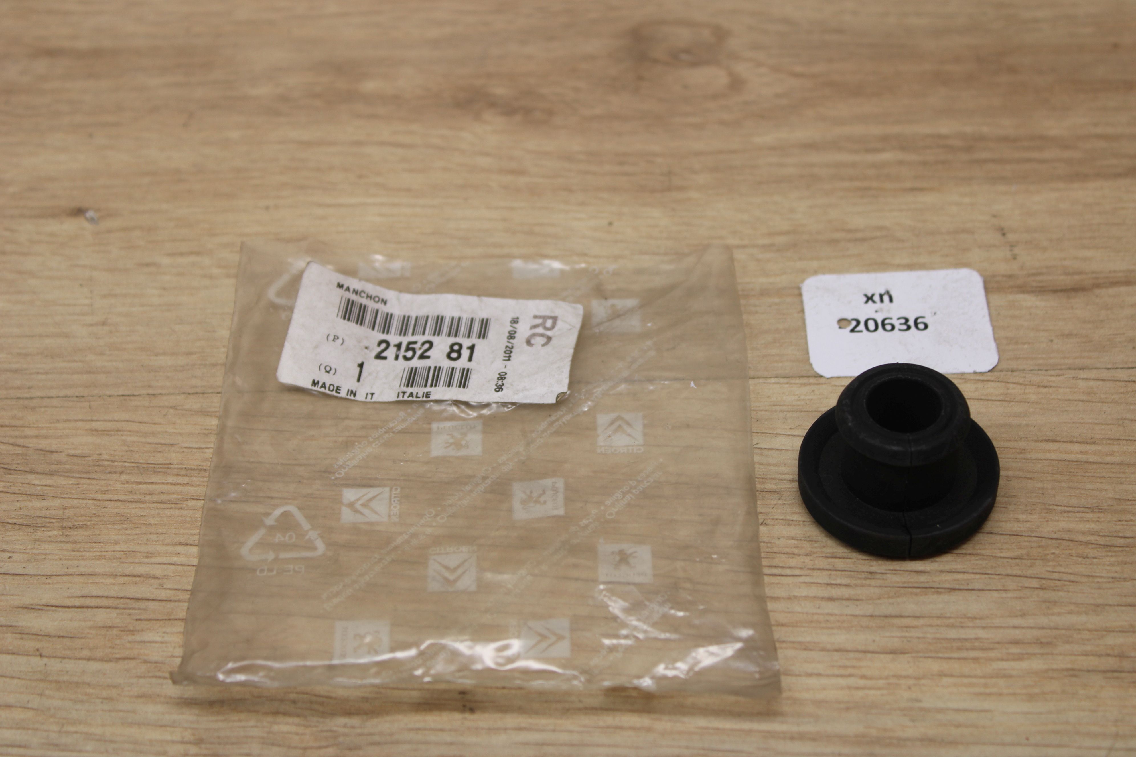 Citroen/Peugeot 215281 2152.81 Muffe NOS NEU genuine xn20636 | eBay