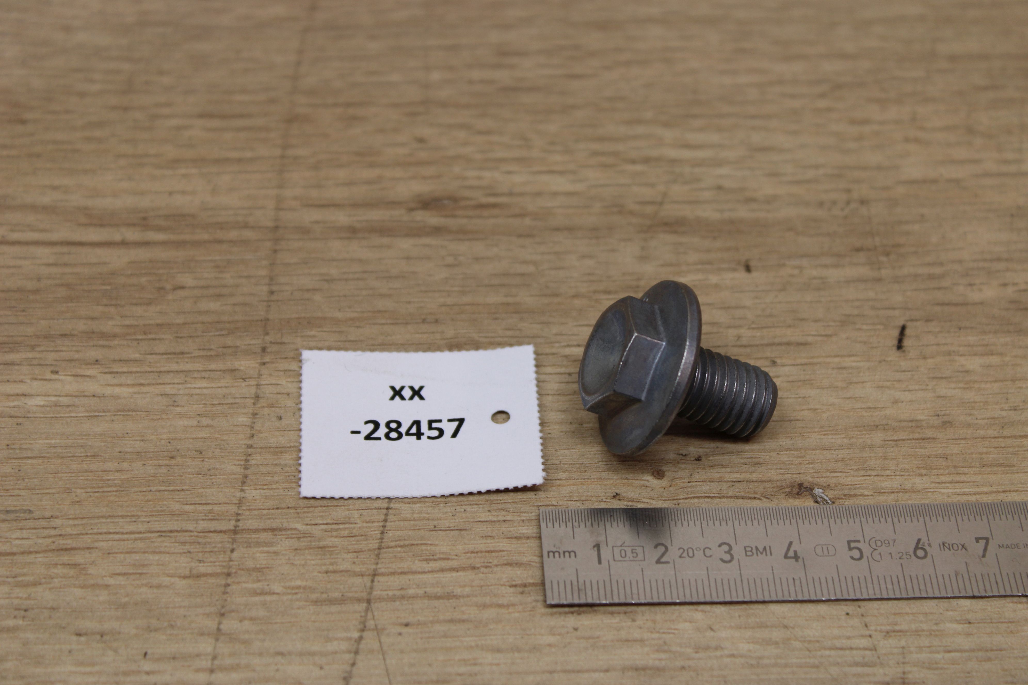 BMW 31428532722 Hex Bolt - M12X20-8.8 NOS NEU genuine