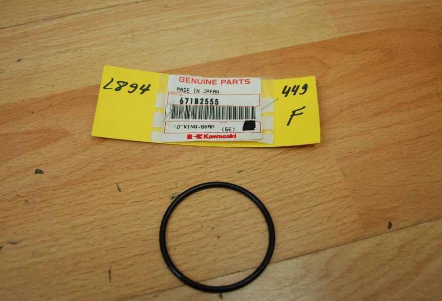 Kawasaki 671B2555 