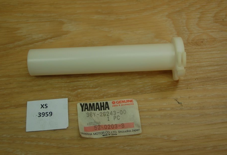 Yamaha RZ350 10V-21771-00-00 BODY,CAP Original Genuine NEU NOS xs3778